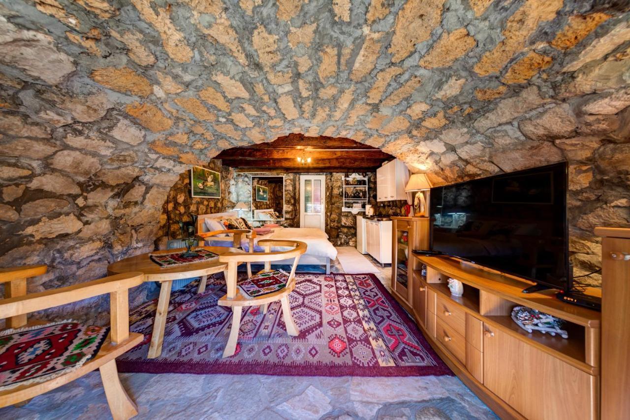 Holiday Home Pavle Rijeka Crnojevica Bagian luar foto