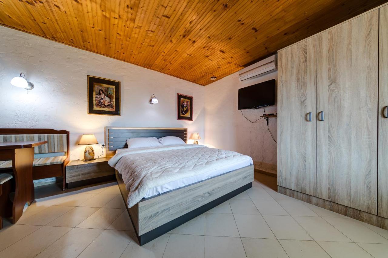 Holiday Home Pavle Rijeka Crnojevica Bagian luar foto