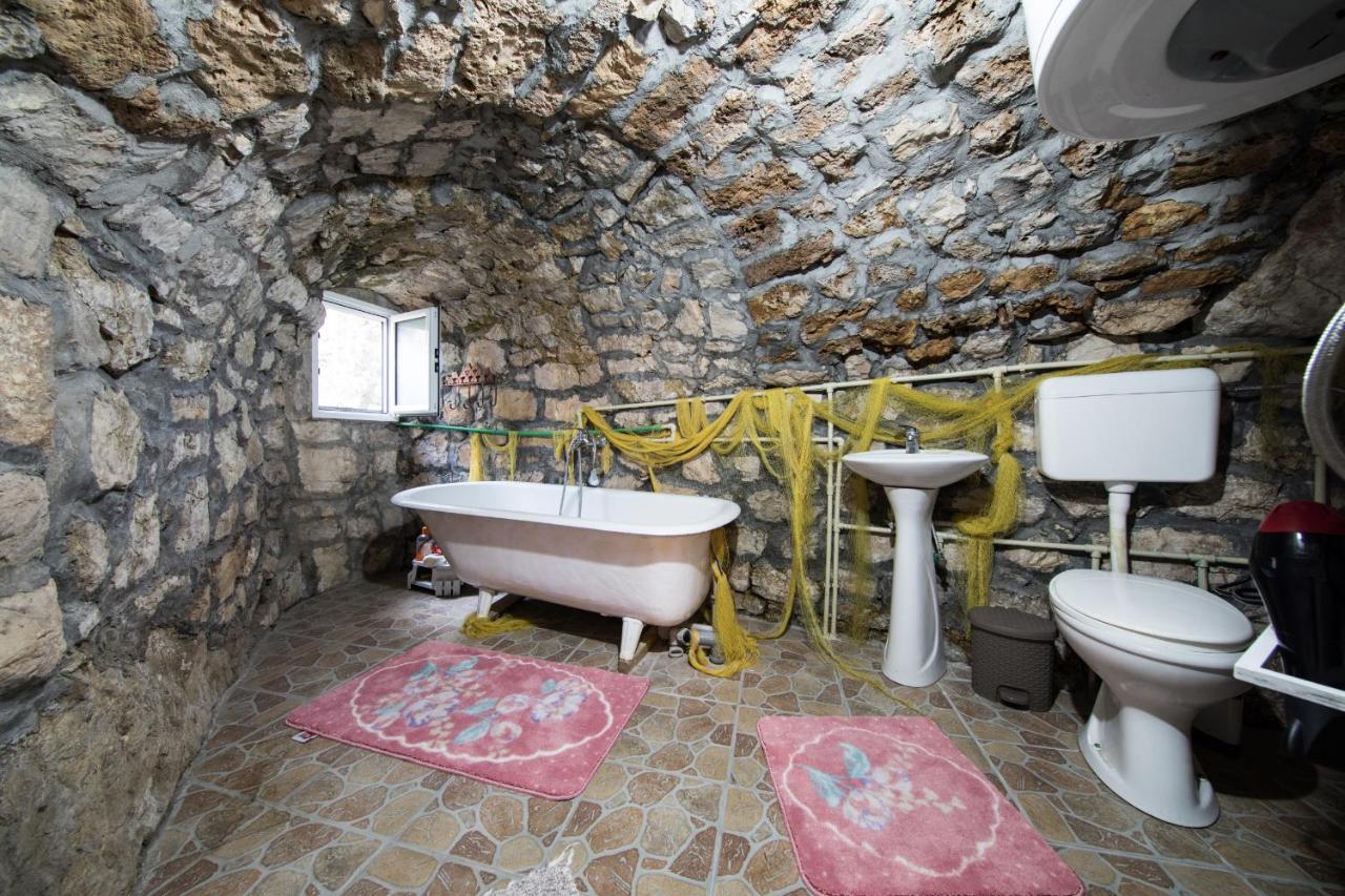 Holiday Home Pavle Rijeka Crnojevica Bagian luar foto